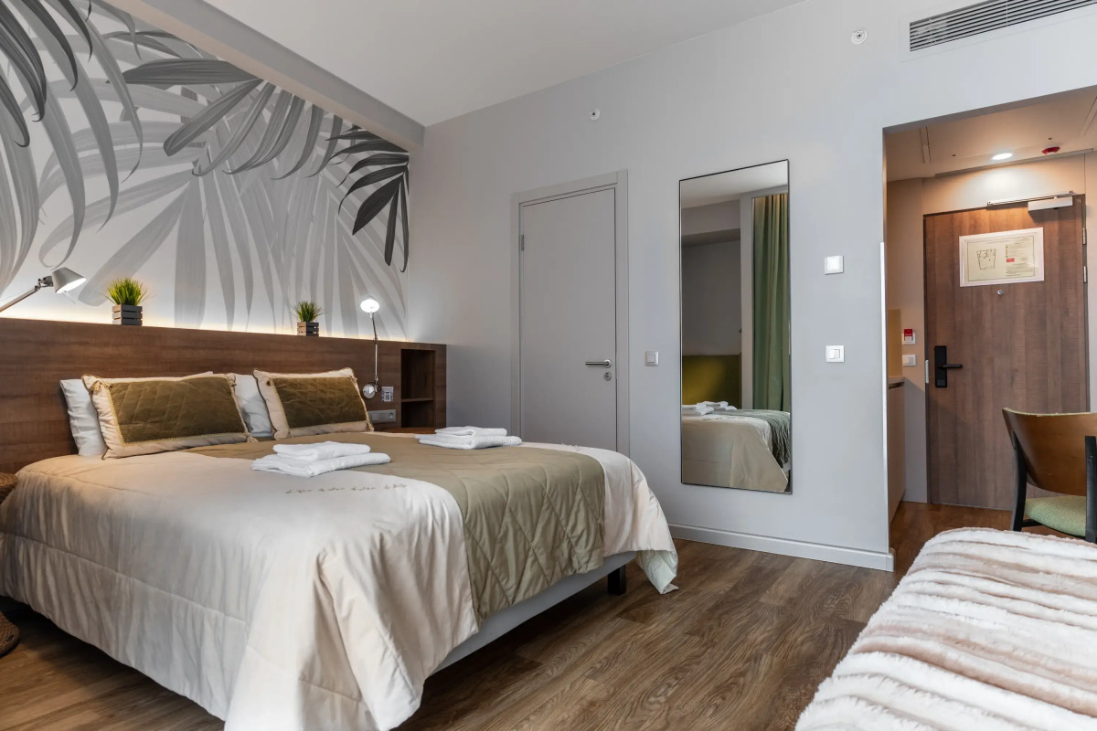 Апартаменты Дизайнерские с бассейном и морем вместимостью от 1 до 3 гостей от собственника