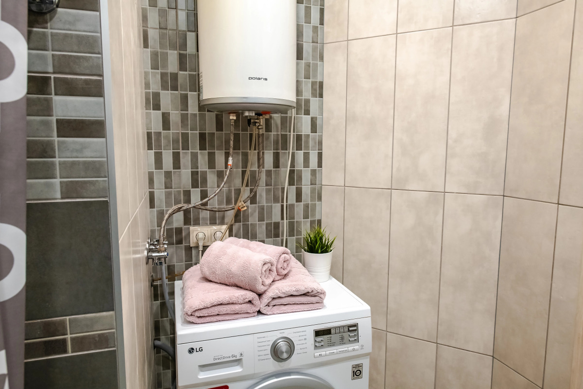 Апартаменты TopHouse на Пологой 60 однокомнатные