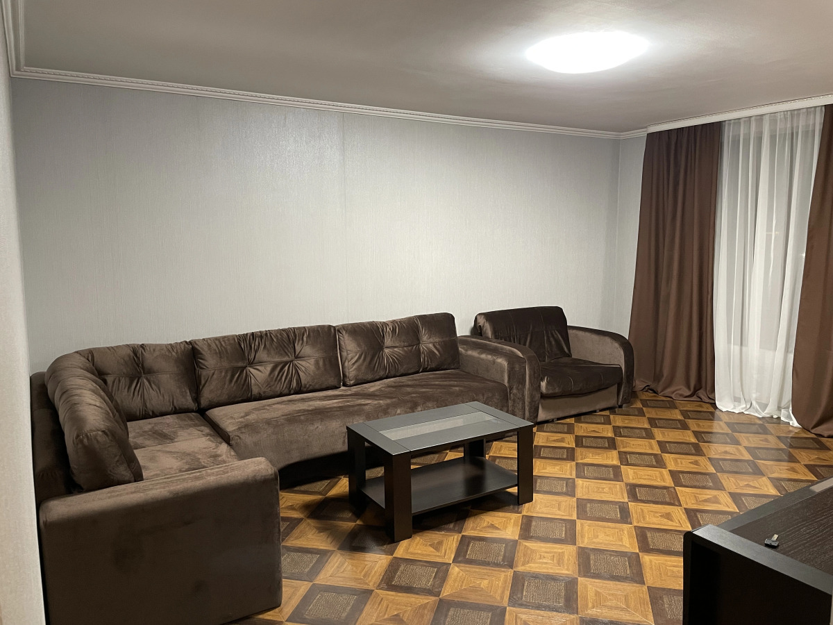 Апартаменты на Вардания 7