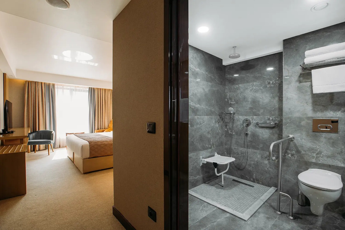 Отель Marjan Plaza