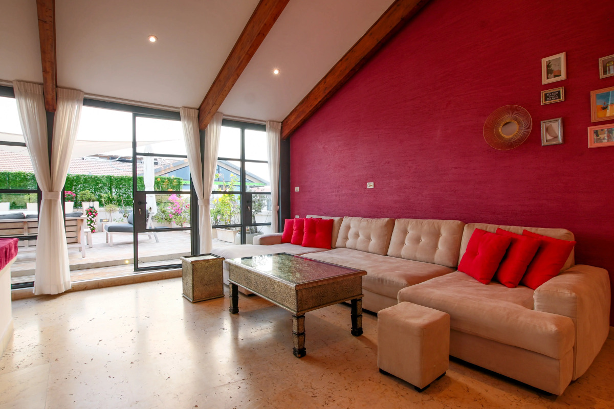 Апартаменты Penthouse & Jacuzzi in Neve Tzedek by FeelHome