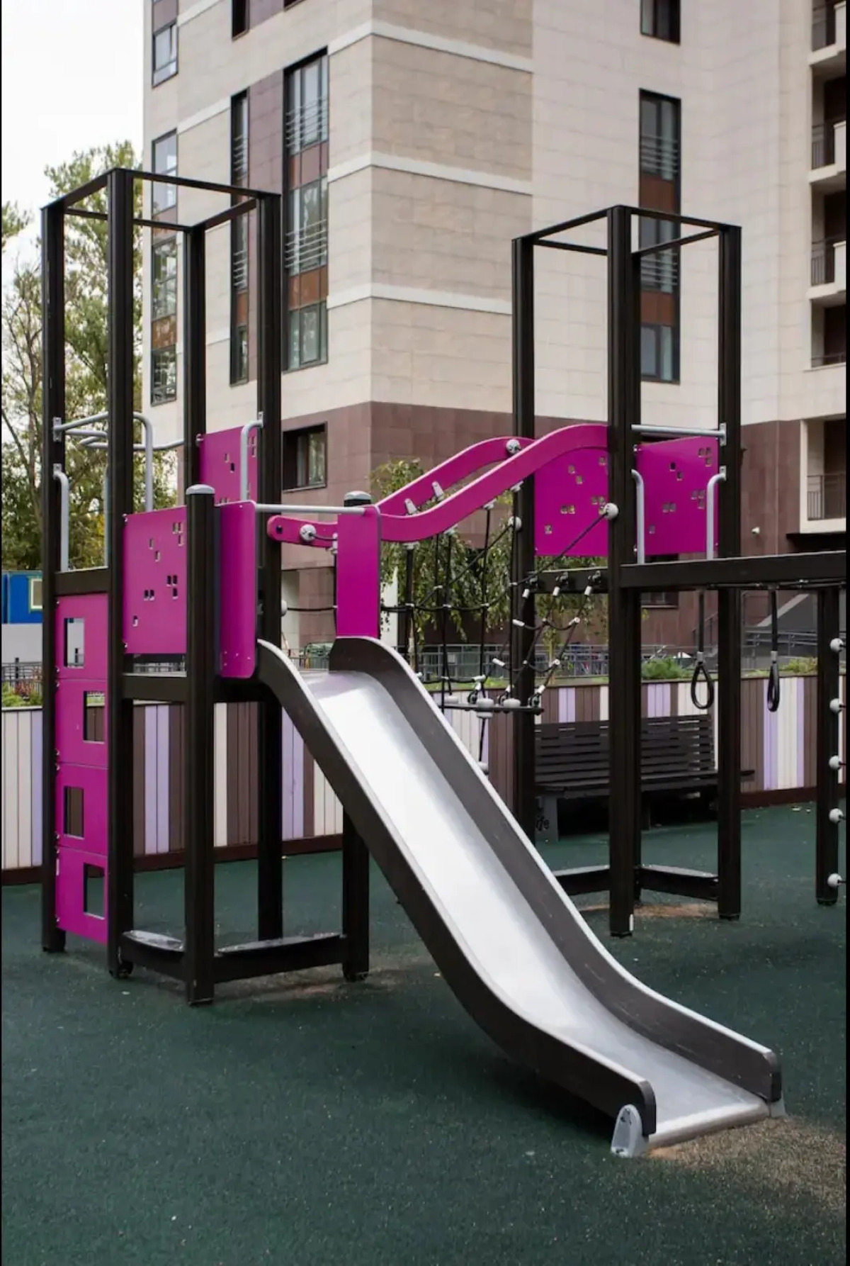 Апартаменты Cozy River and Park View Apartment