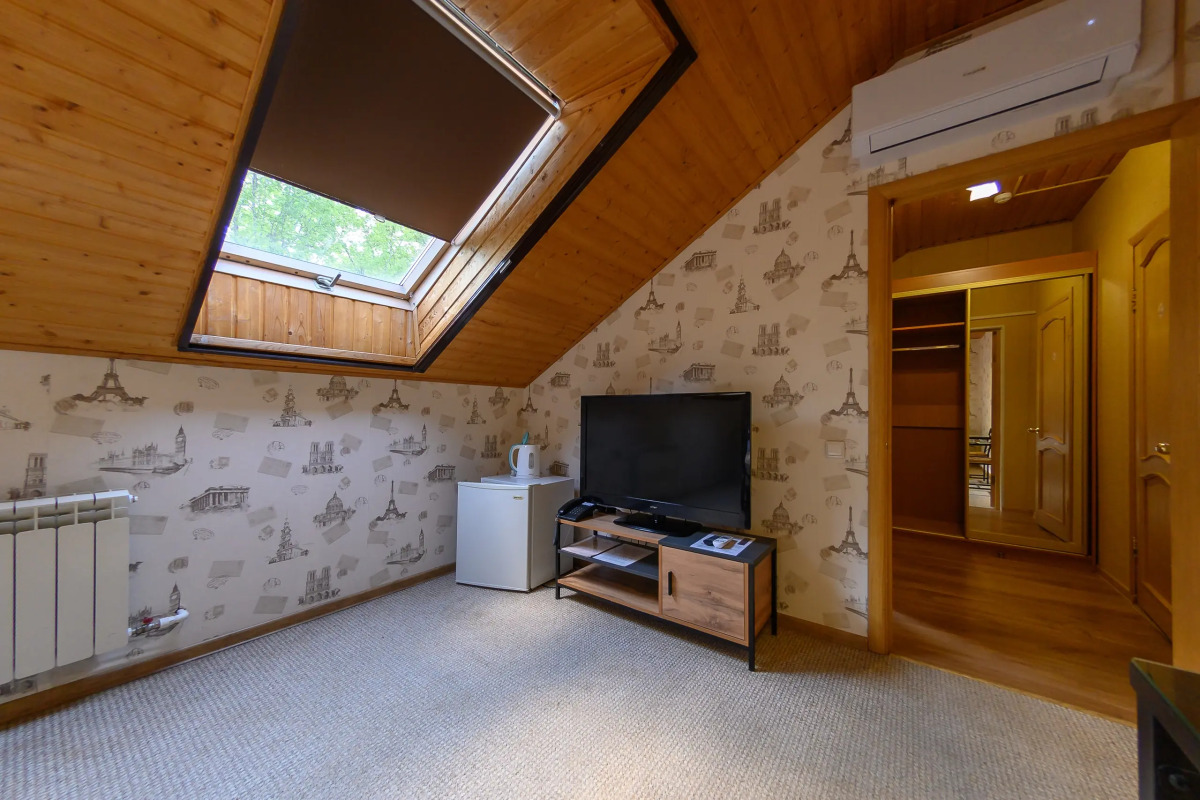 Отель ВКС-Кантри