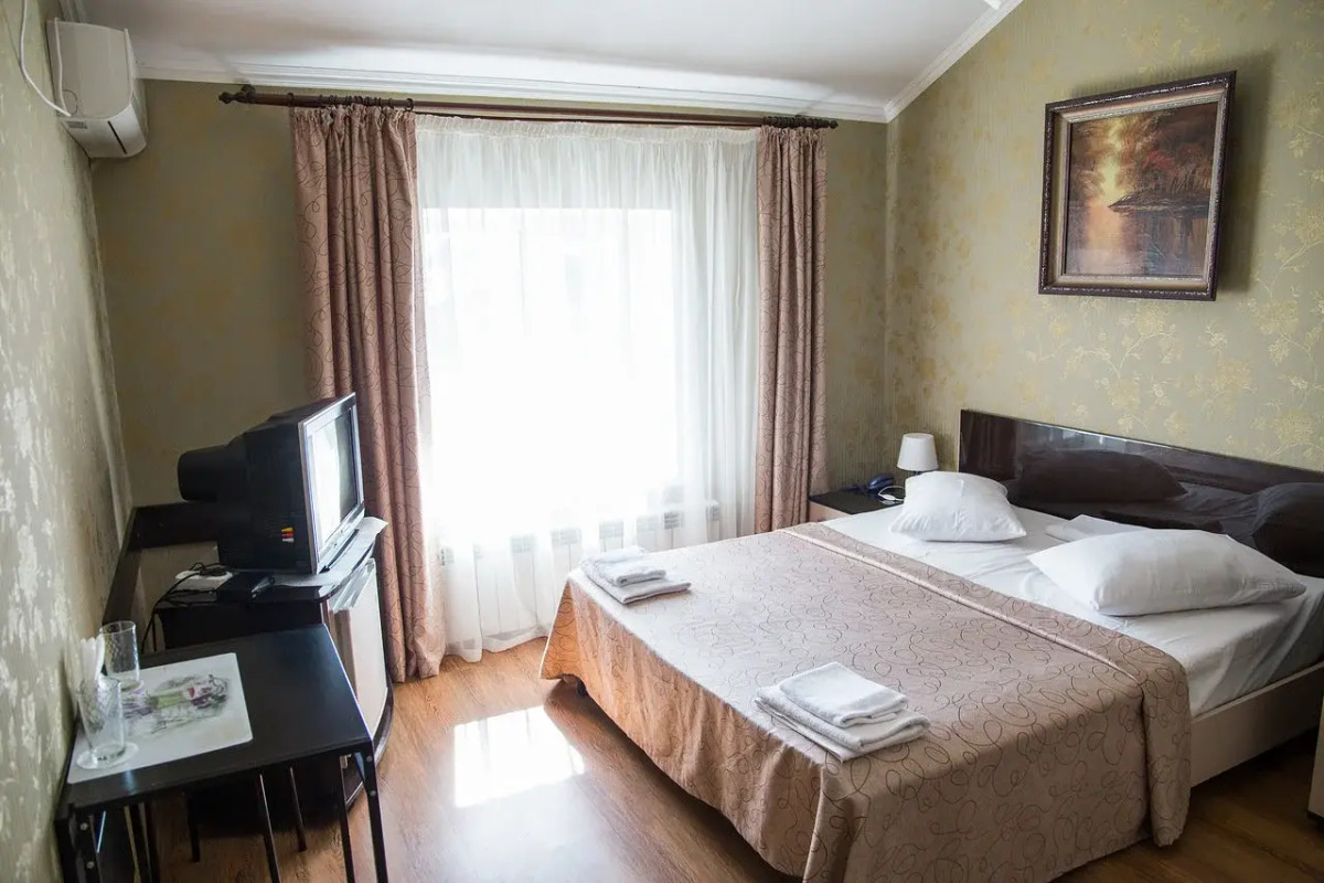 Александровский