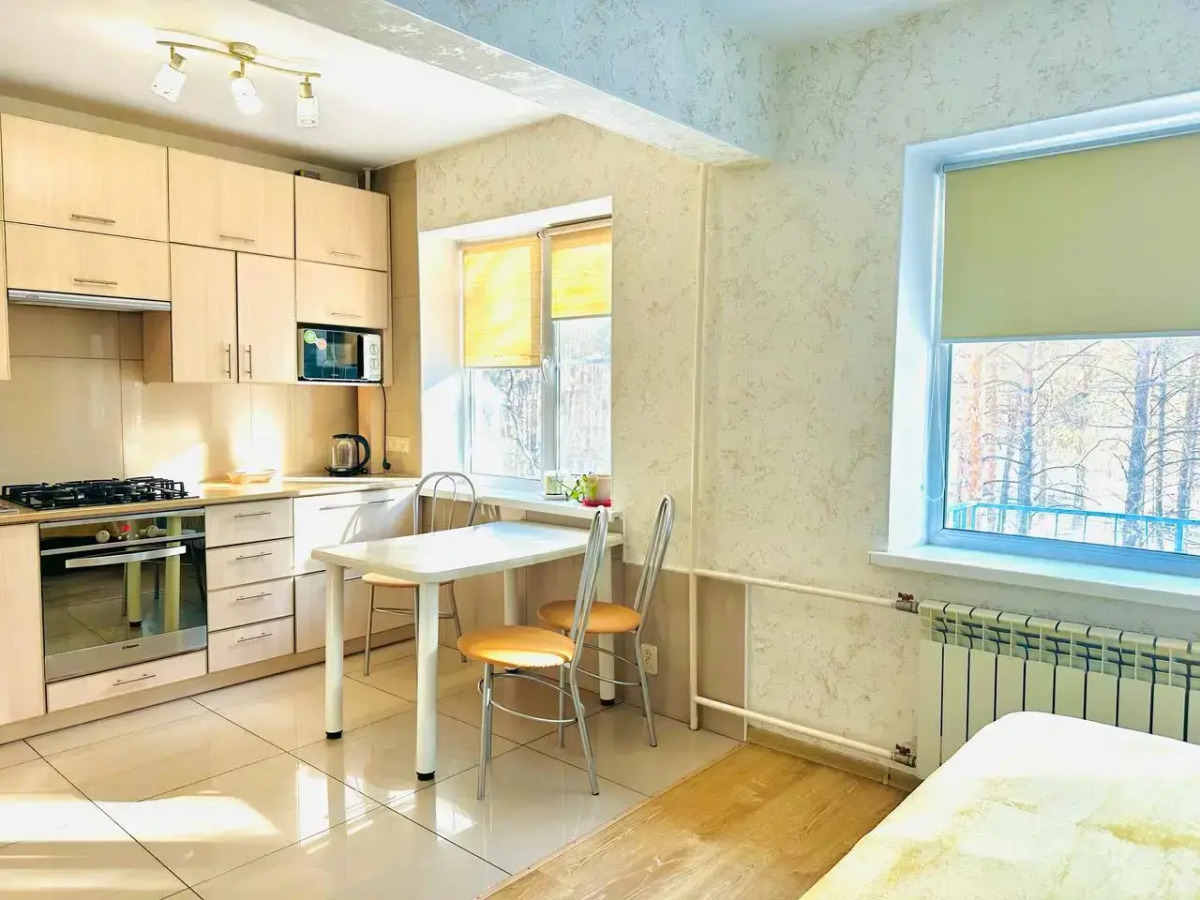 Квартира студия в самом центре с парковкой