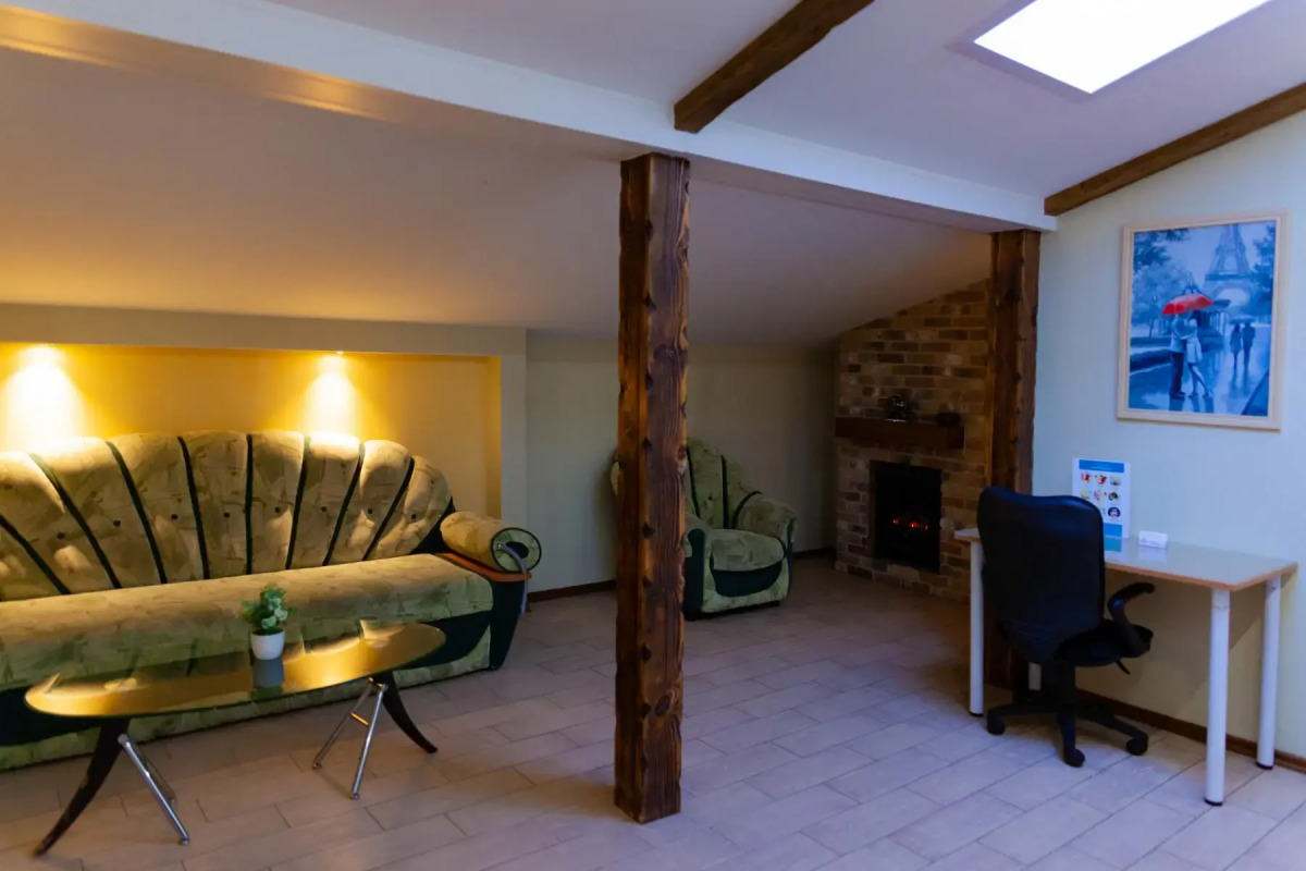 Апартаменты двухкомнатные Энгельса 73