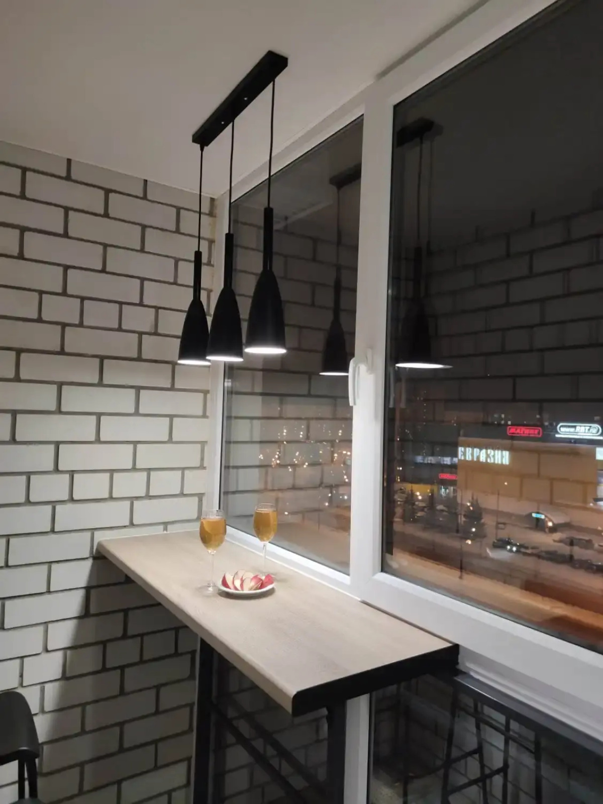 Апартаменты Light House У ТЦ Жемчужина