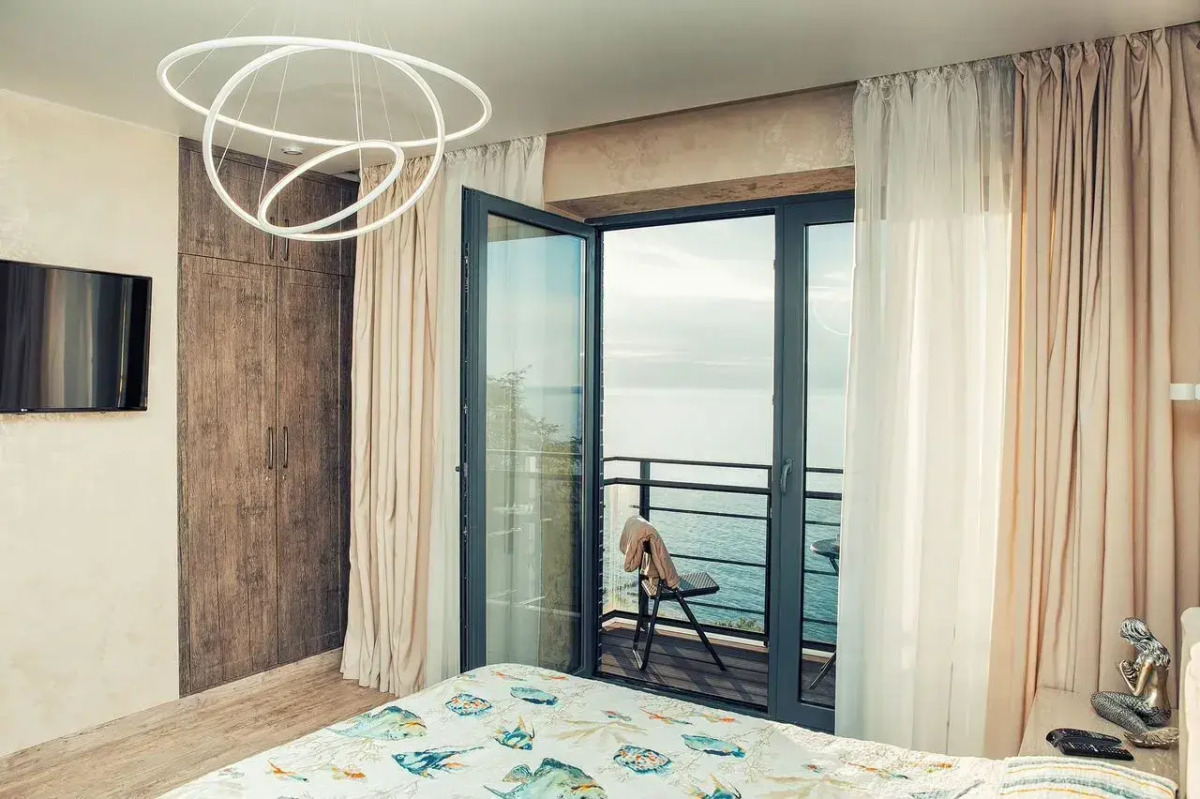 Квартира с Видом на Море