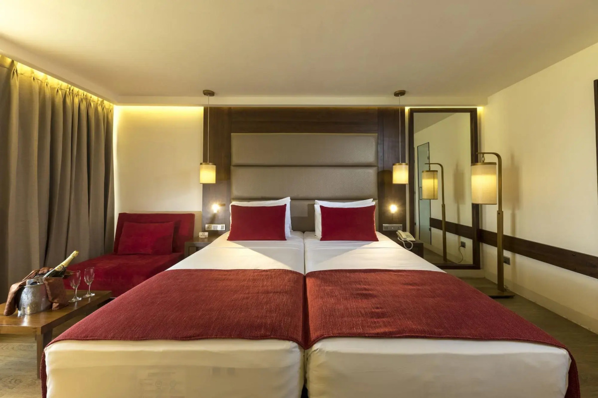 Курортный отель Pegasus Reef Beach Resort