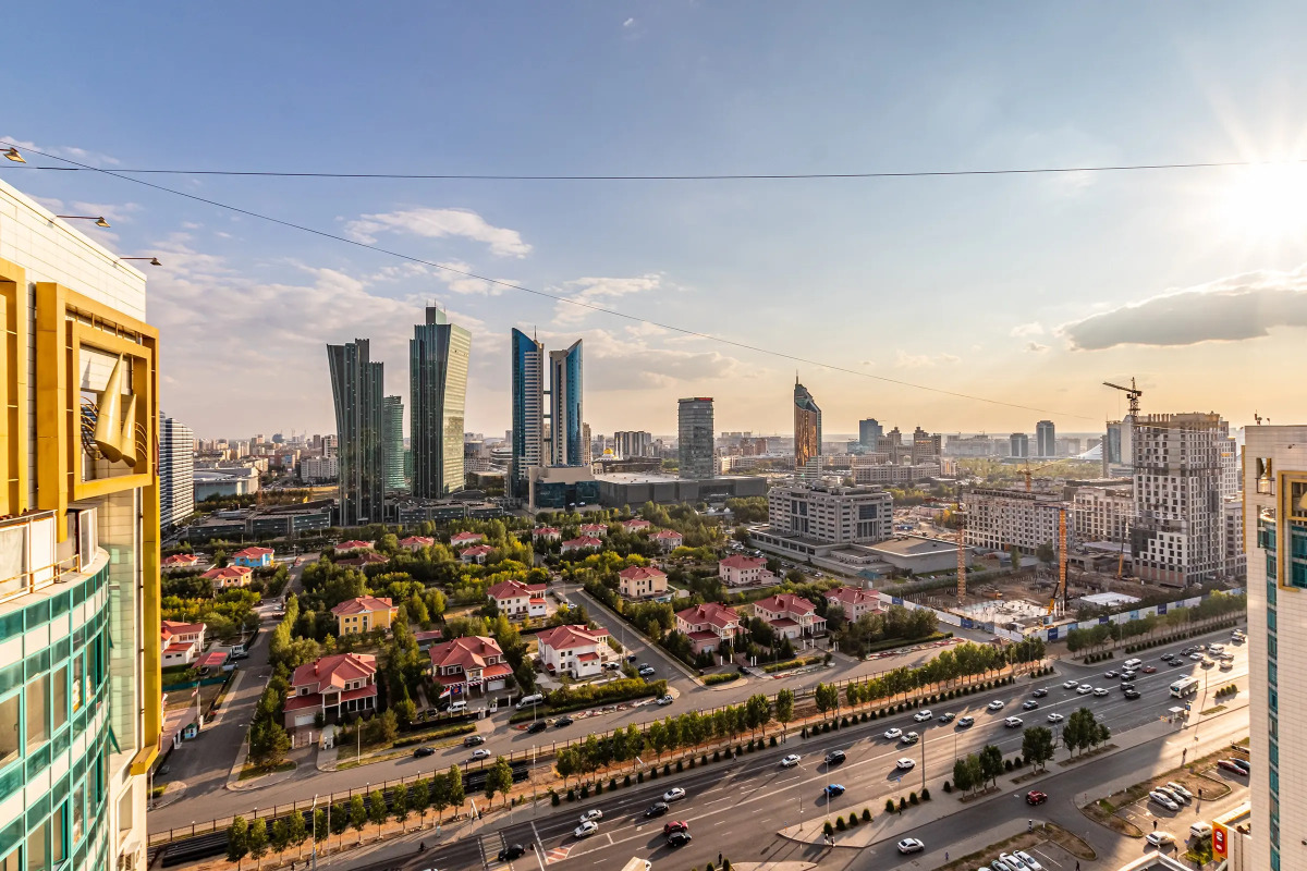 Апартаменты 2х комн.кв с 2мя кроватями и раскладным диваном на 23м этаже