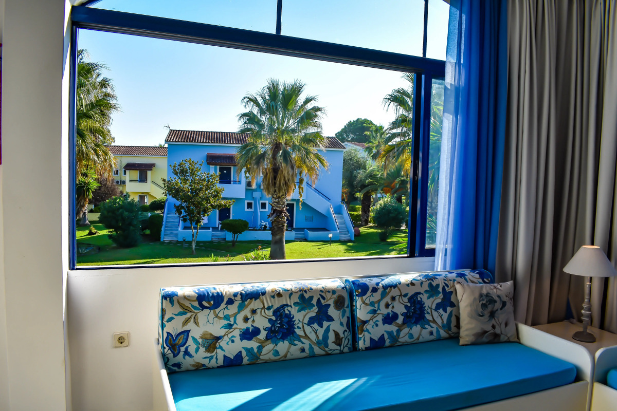 Govino Bay Апарт-Отель