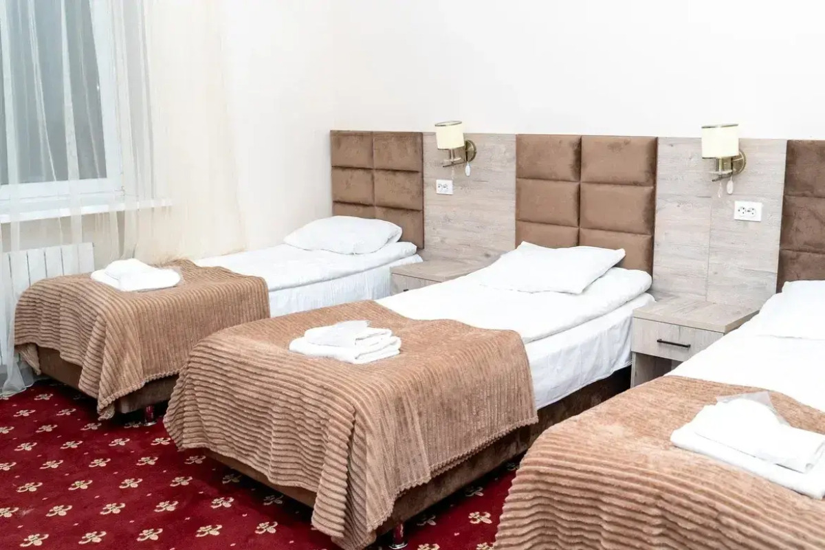 Отель Белые Ночи