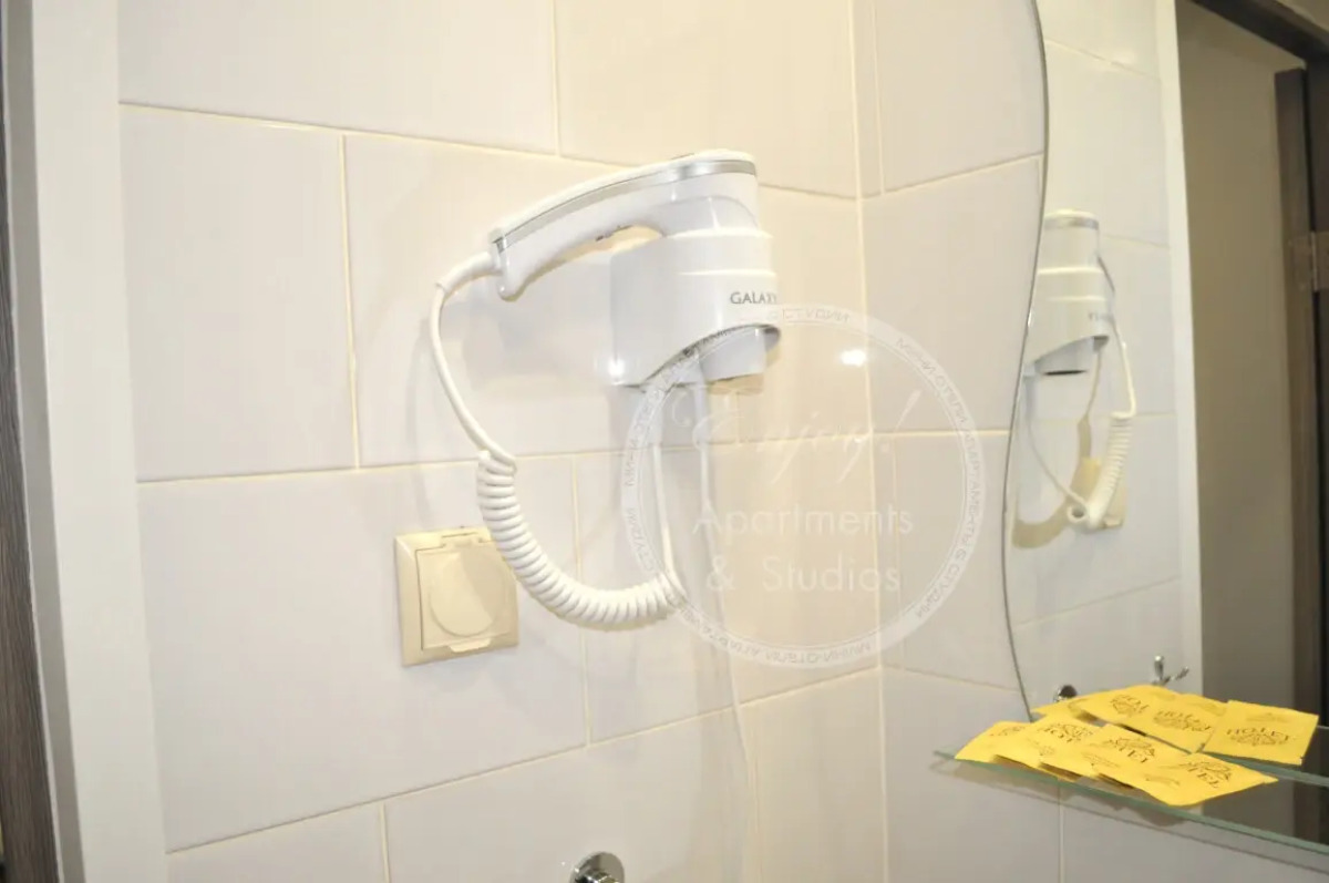 Квартира Enjoy Apartments & Studios — Акварели №1