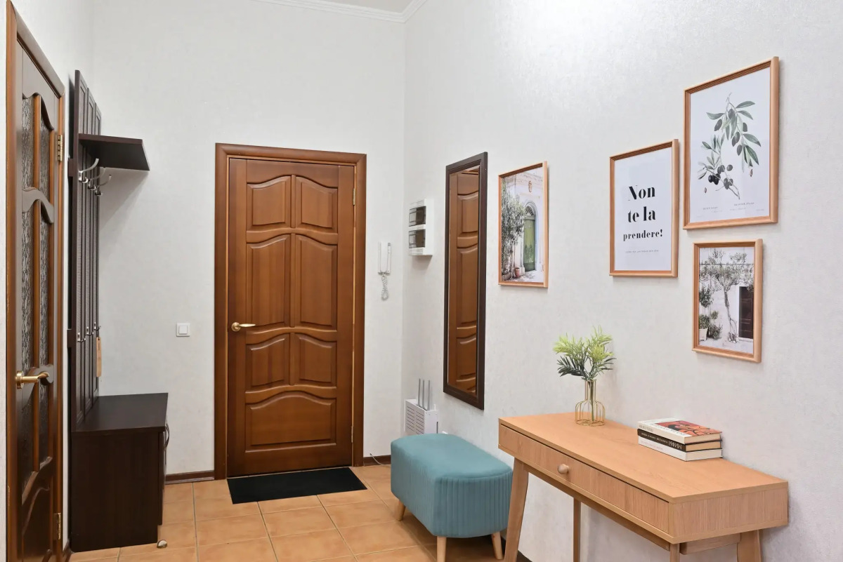 Апартаменты двухкомнатные в центре Казани