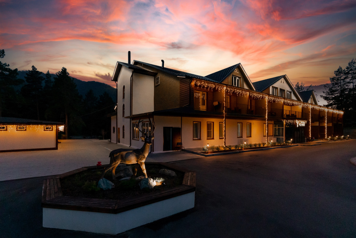 Отель Эко-отель "Чемал"