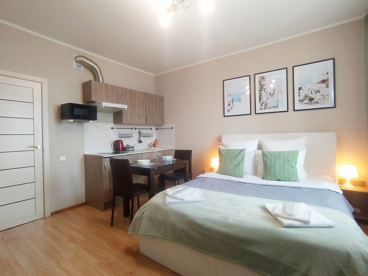 Квартира Видовая студия с панорамным балконом