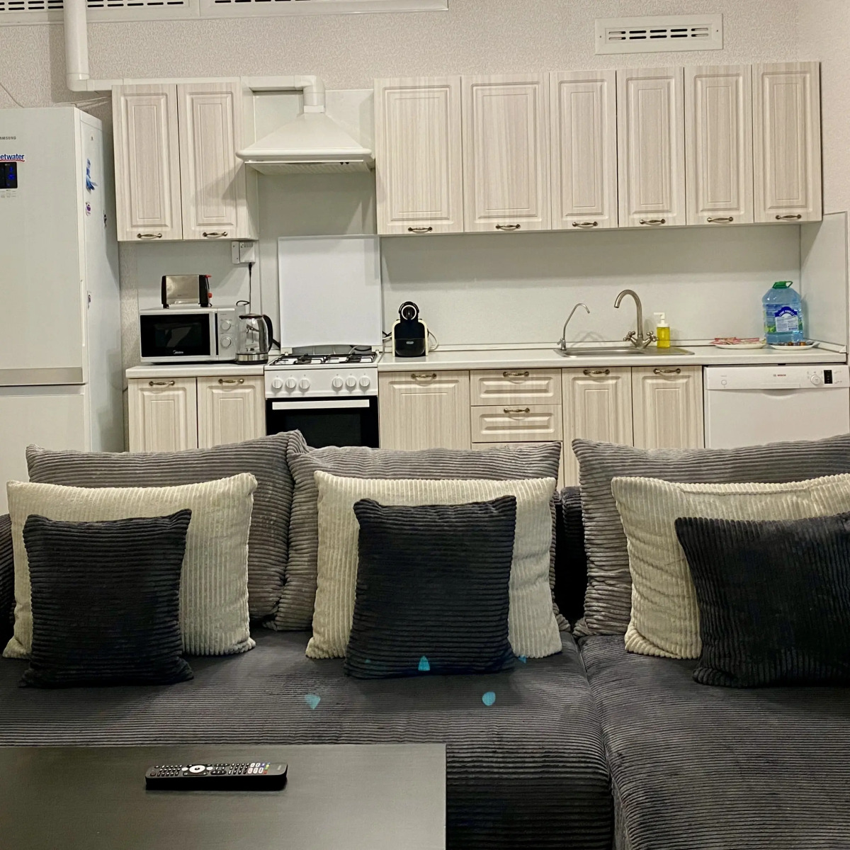 Апартаменты Comfort & Relax Home at Naberezhniy