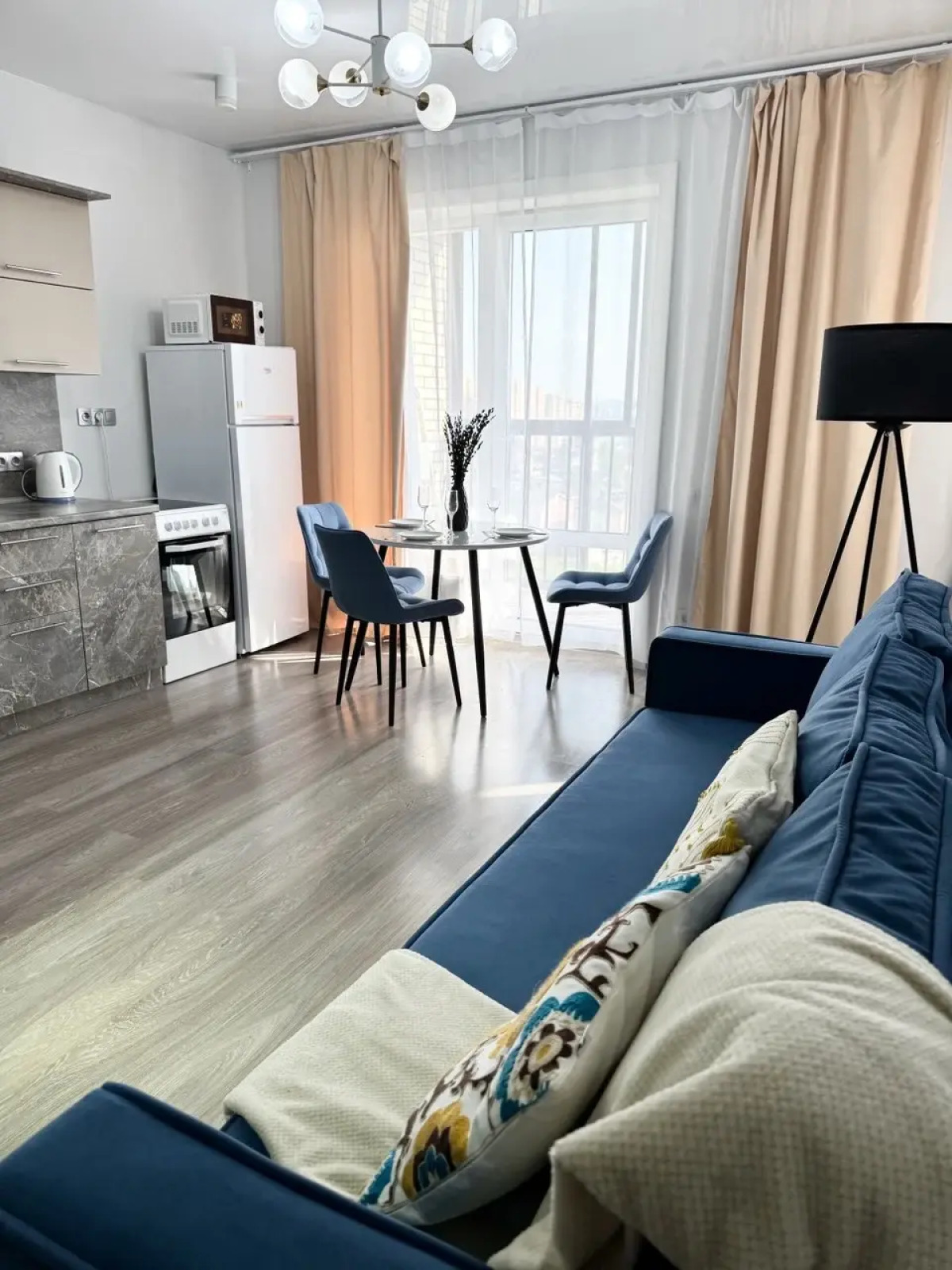 Апартаменты Комфорт с шикарным видом на город