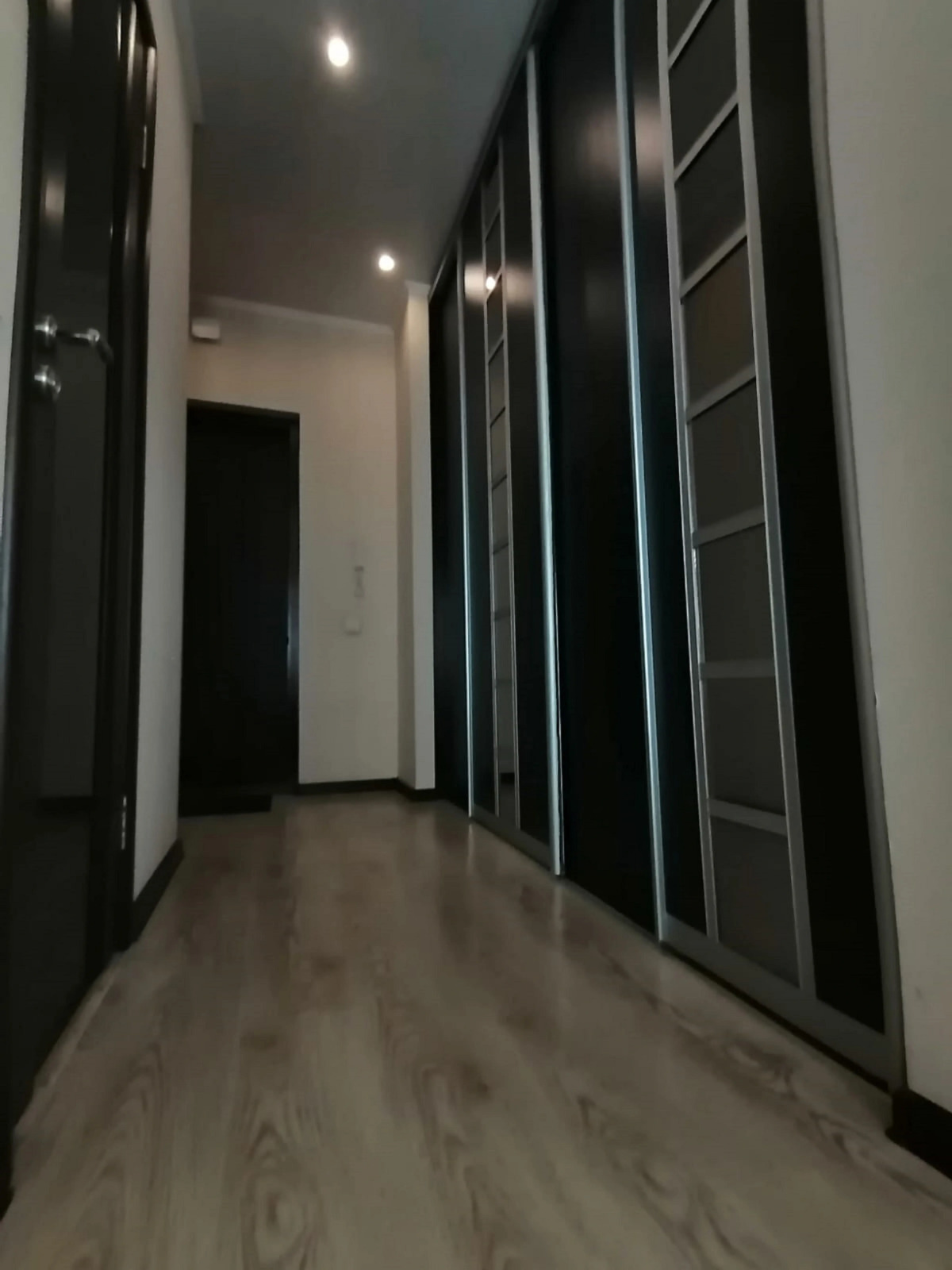 Квартира Возле Аэропорта 1