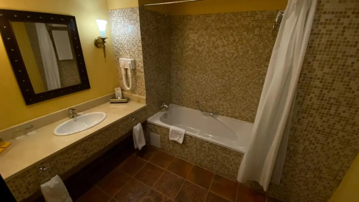 Отель Samal Resort & Spa