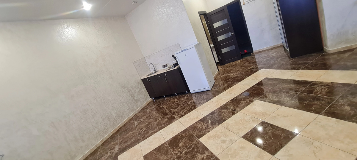 Отель Корона