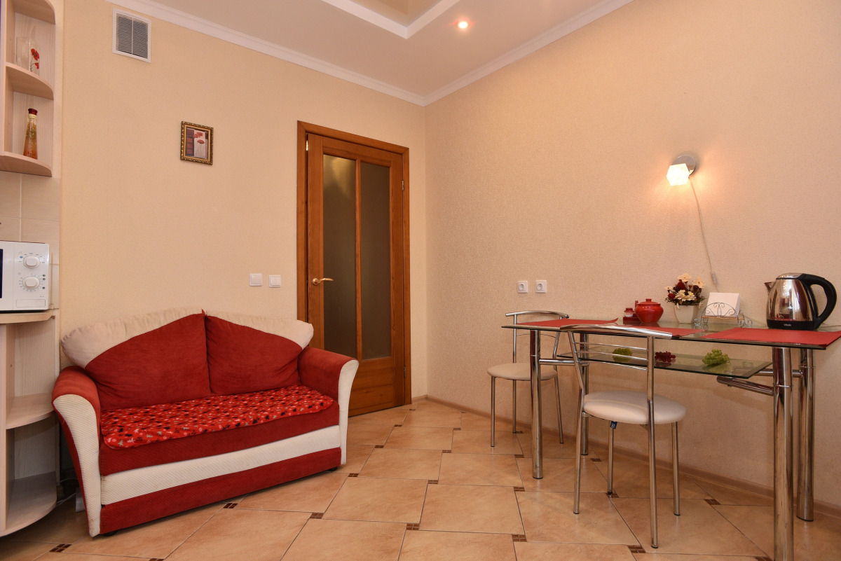 Апартаменты Юлиуса Фучика 5