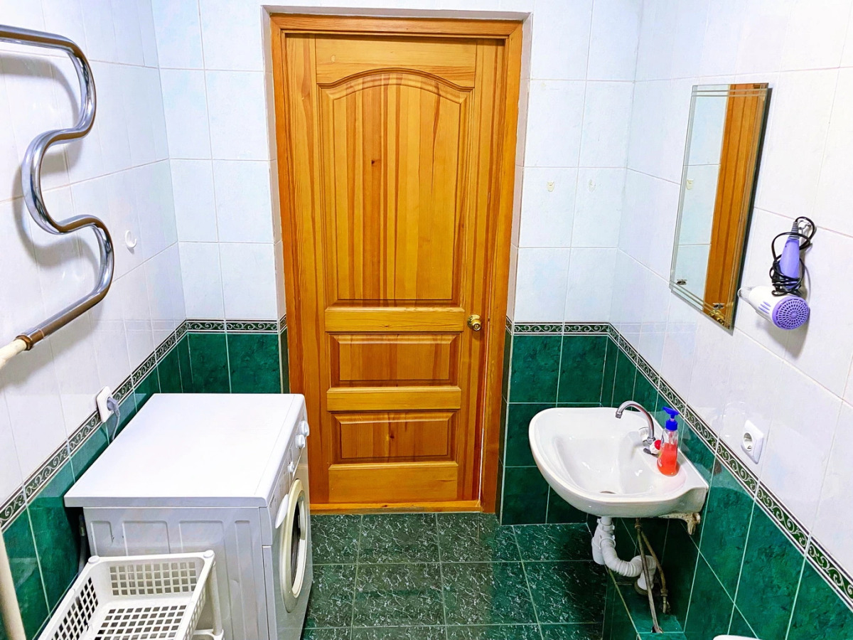 Апартаменты Байкал на Весны 17