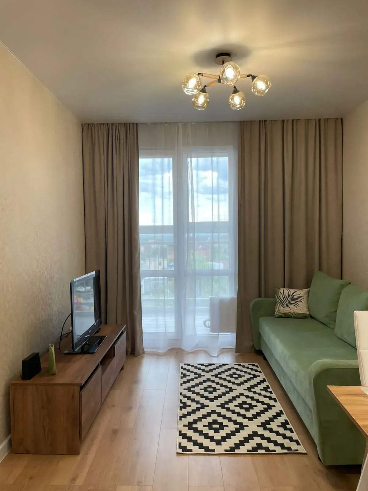 Апартаменты на Рябиновой  26В