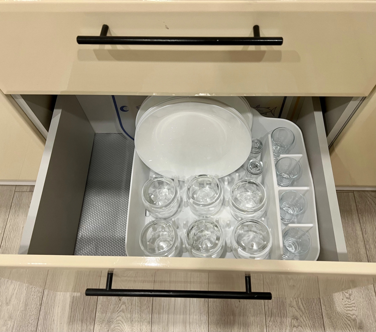 Квартира Двухкомнатная на Айской