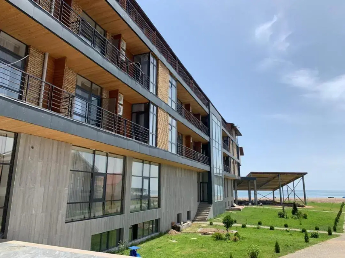 Отель Vzmorie Resort