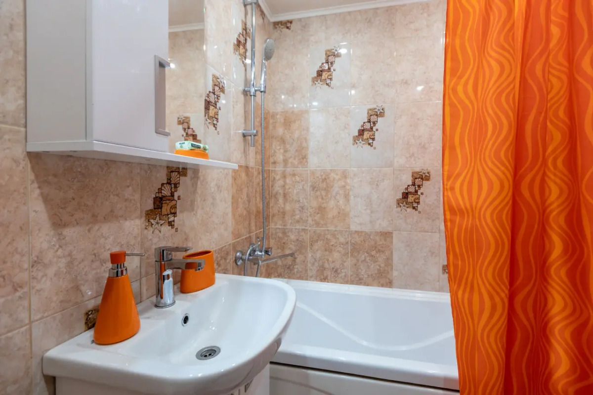 Квартира Пять Звёзд на Робеспьера