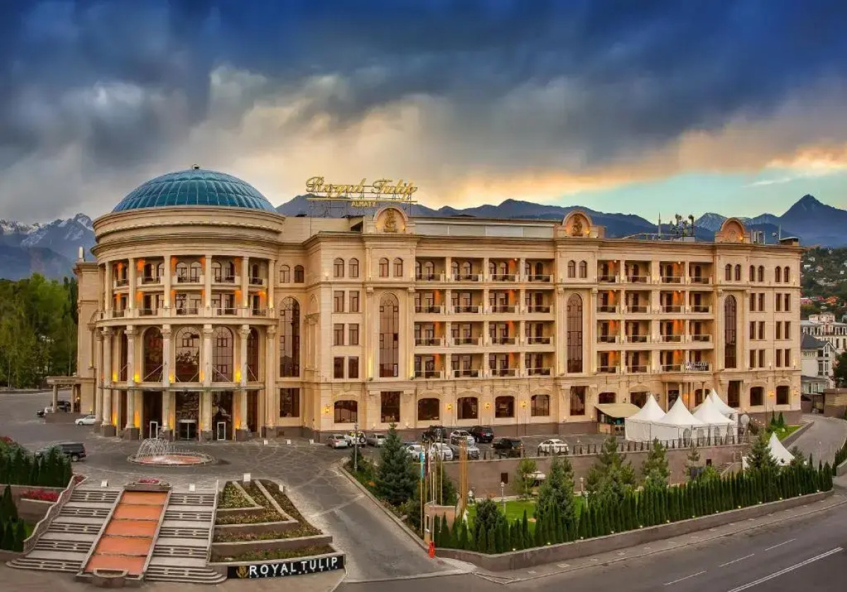 Royal Tulip Алматы