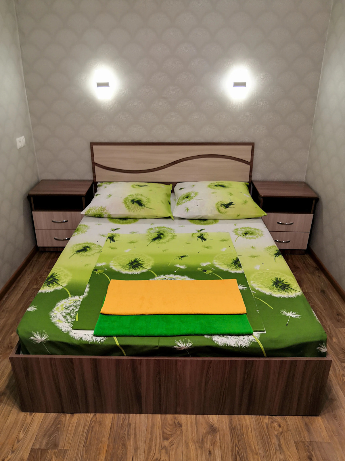 Апартаменты Сутки Как Дома на Народной 21