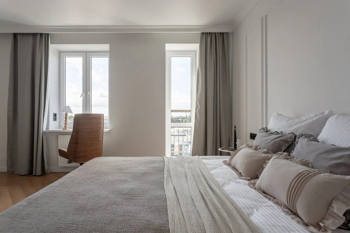 Квартира на набережной