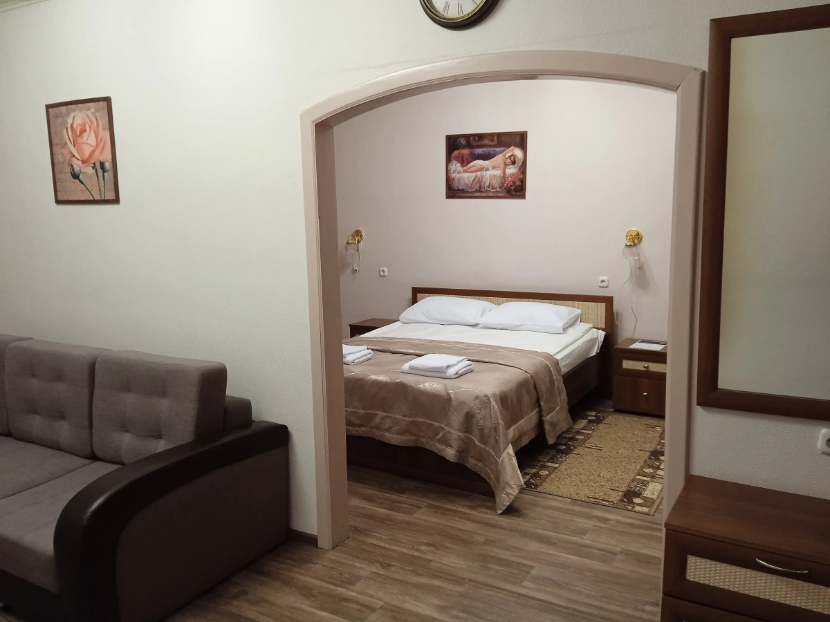 Отель Smart Hotel KDO Миасс