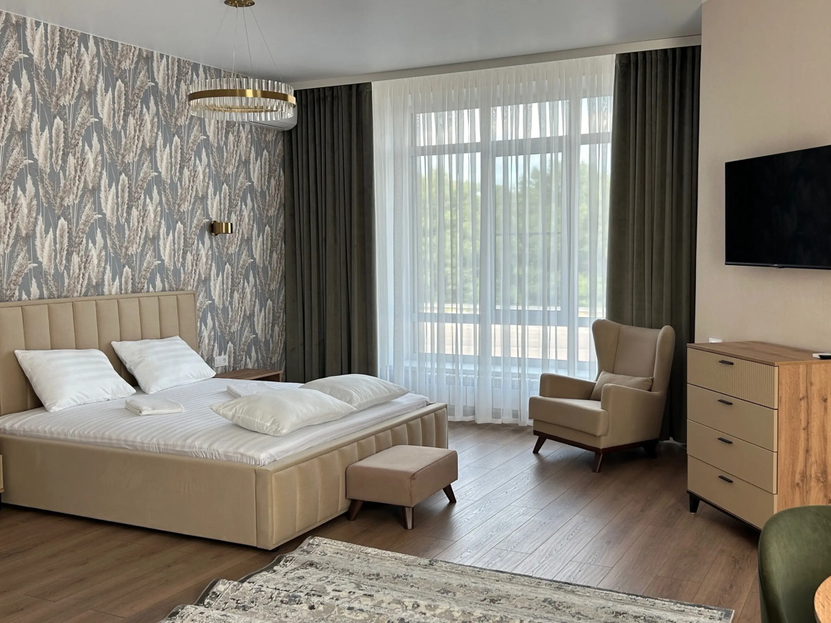 Отель Петровский II