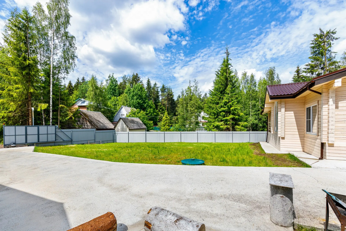 Частный дом Solar house 1