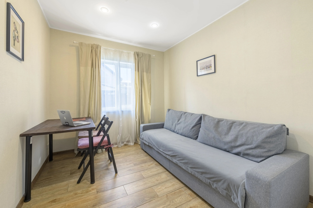 Частный дом с панорамным видом на склонах Яхромы