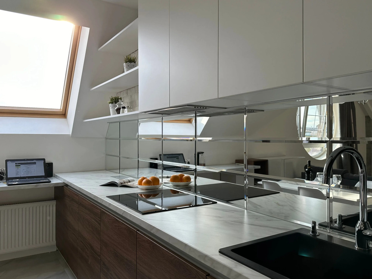 Апартаменты Четырёхместная светлая студия в центре Бреста