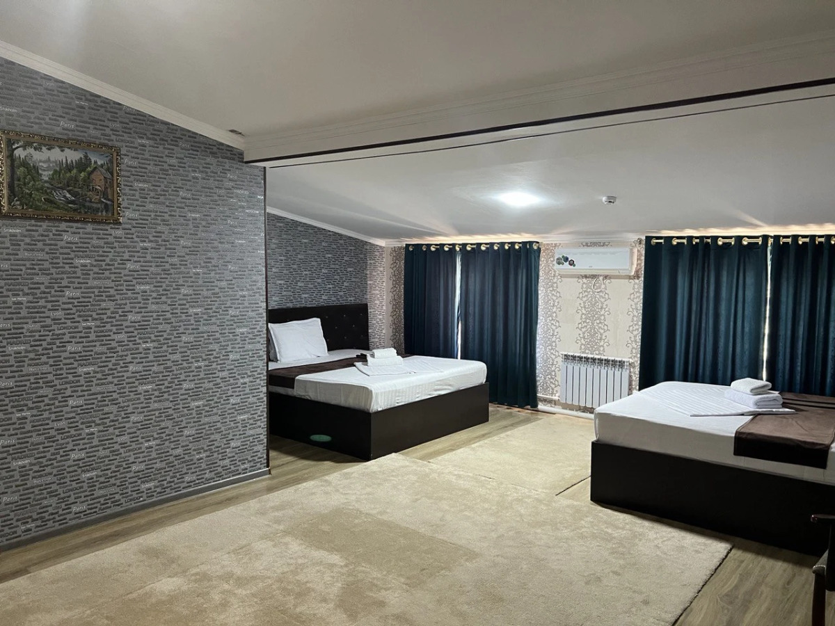 Отель Garden City