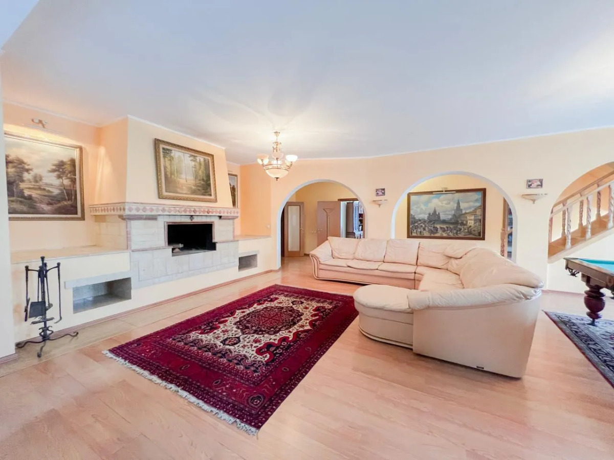 Частный Дом Павшино Village