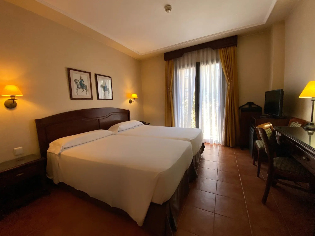 Hospedium Hotel Los Lanceros