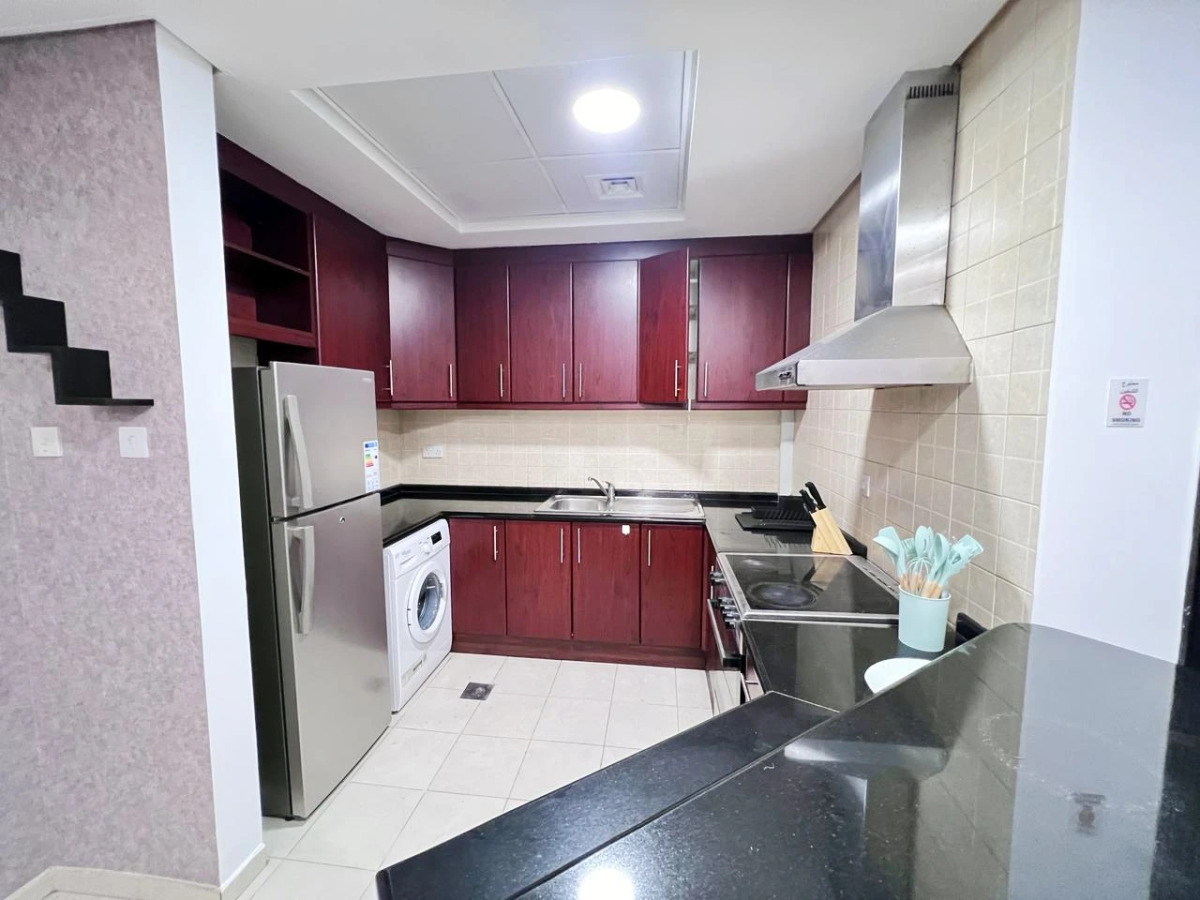 Apartments Cosmos Living Luxurious Suite DG