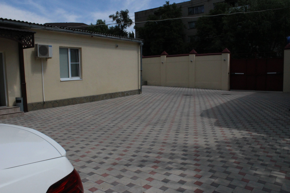 Отель Золотой Лев