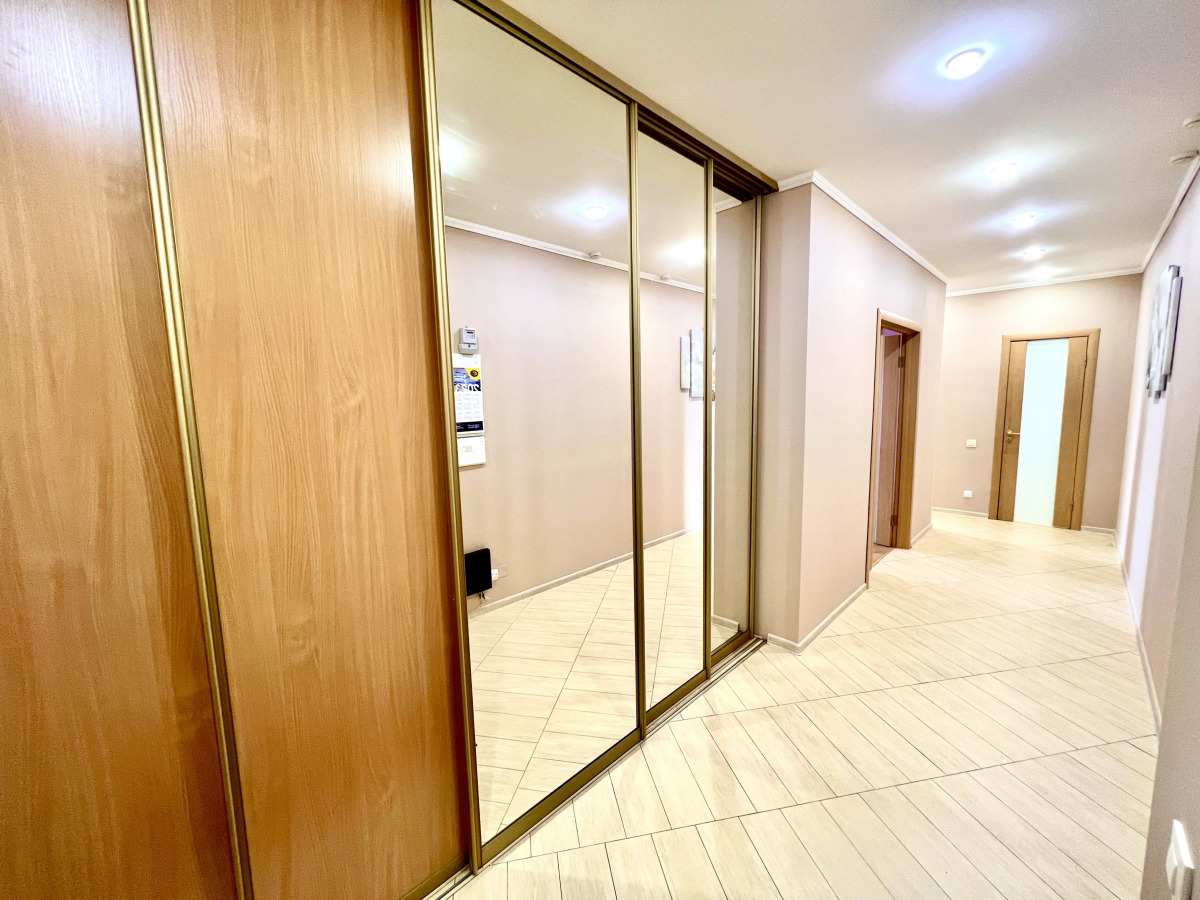 Апартаменты двухкомнатные на 11 Этаже в ЖК Современник с видом на реку Волгу