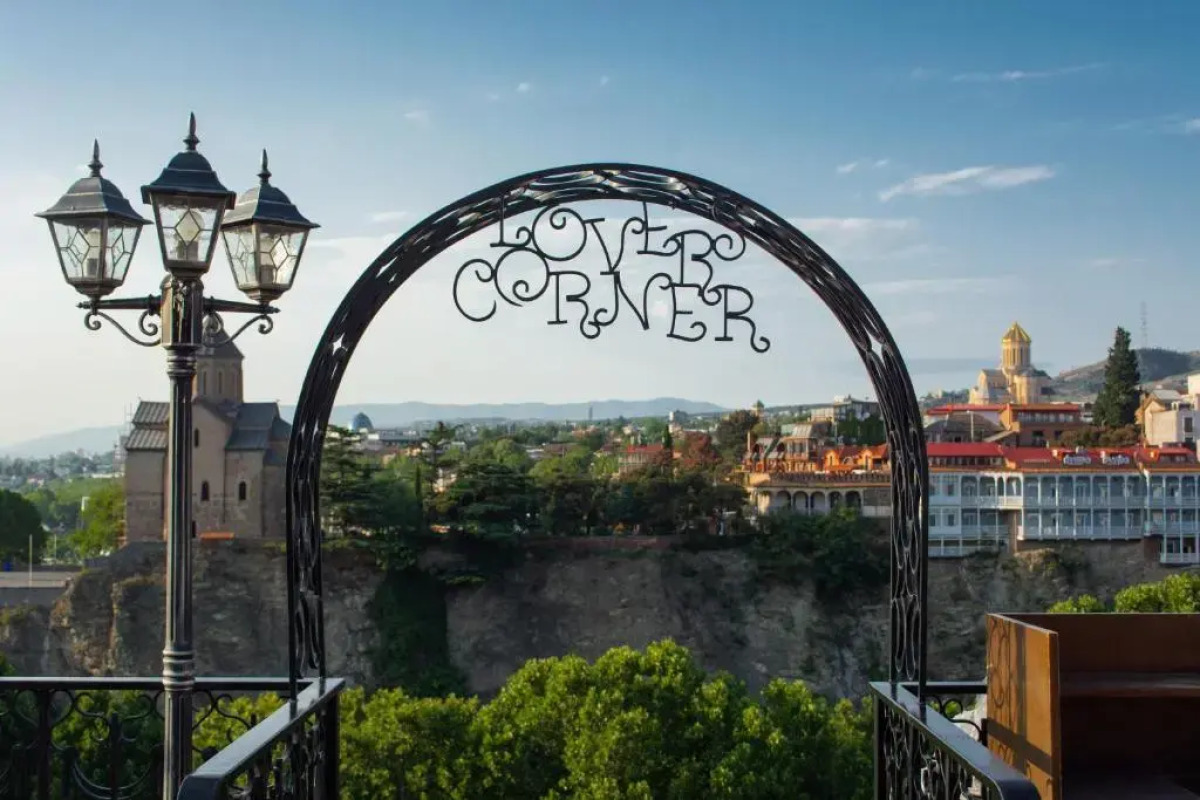 Отель Tiflis Palace