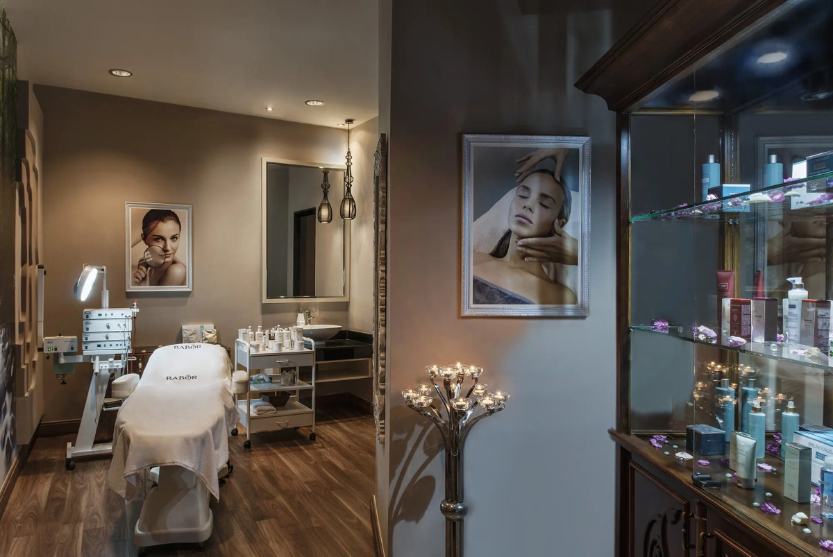 Отель Botanik Platinum