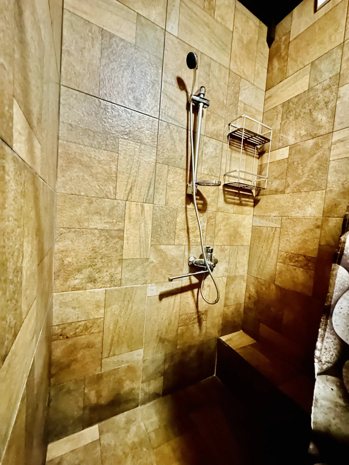 Квартира на Аланской, 25 "Пентхаус"