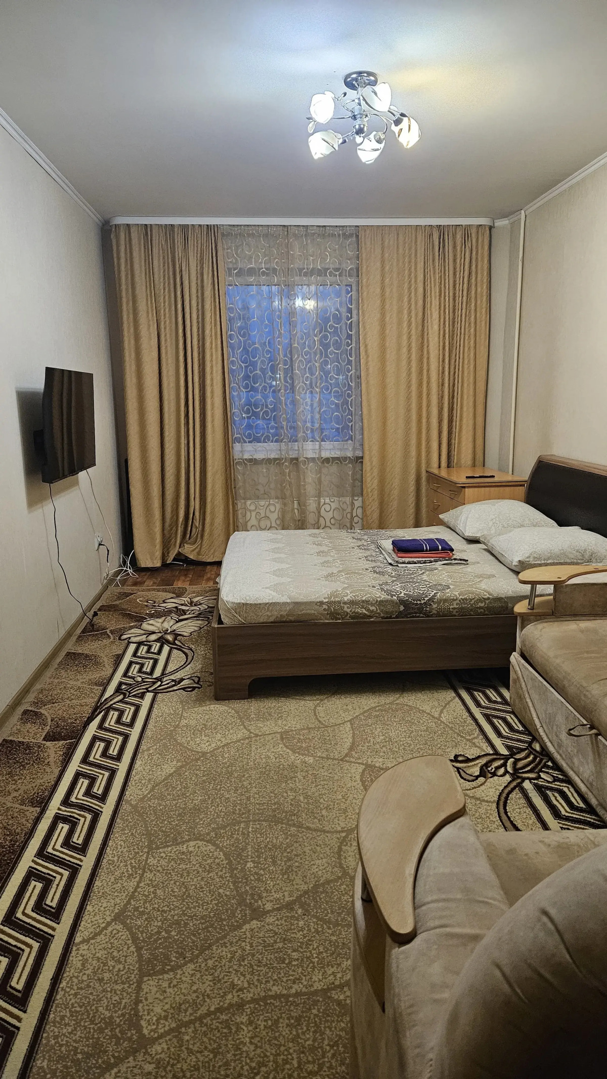 Квартира на Изыскателей 40А