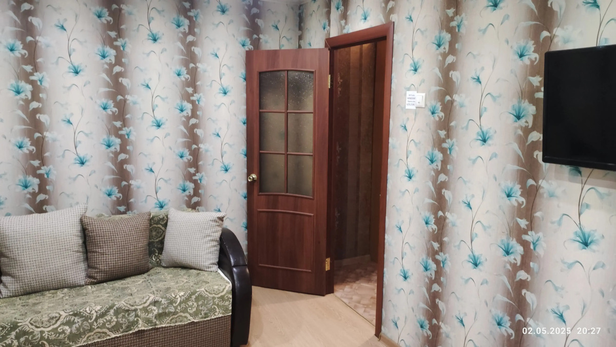 Квартира 2-х комнатная для командировочных в Первоуральске